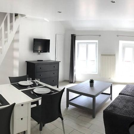 Duplex Bellifontain Au Coeur De Fontainebleau Apartment ภายนอก รูปภาพ
